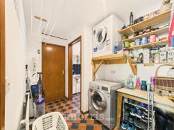 Lon Helyg, Llechryd, SA43