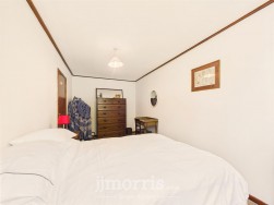 Lon Helyg, Llechryd, SA43