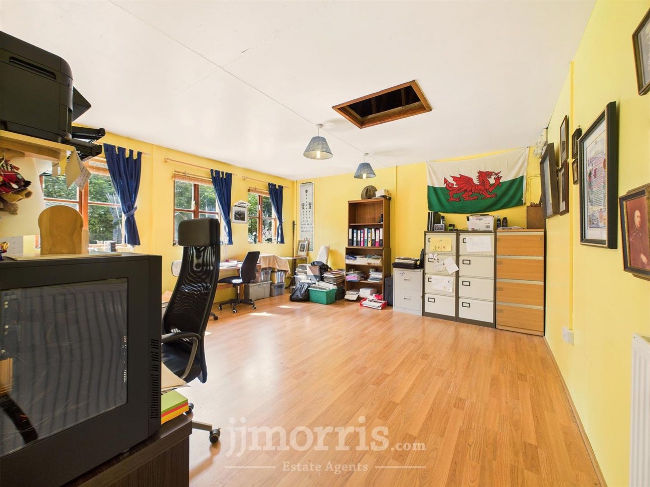 Lon Helyg, Llechryd, SA43