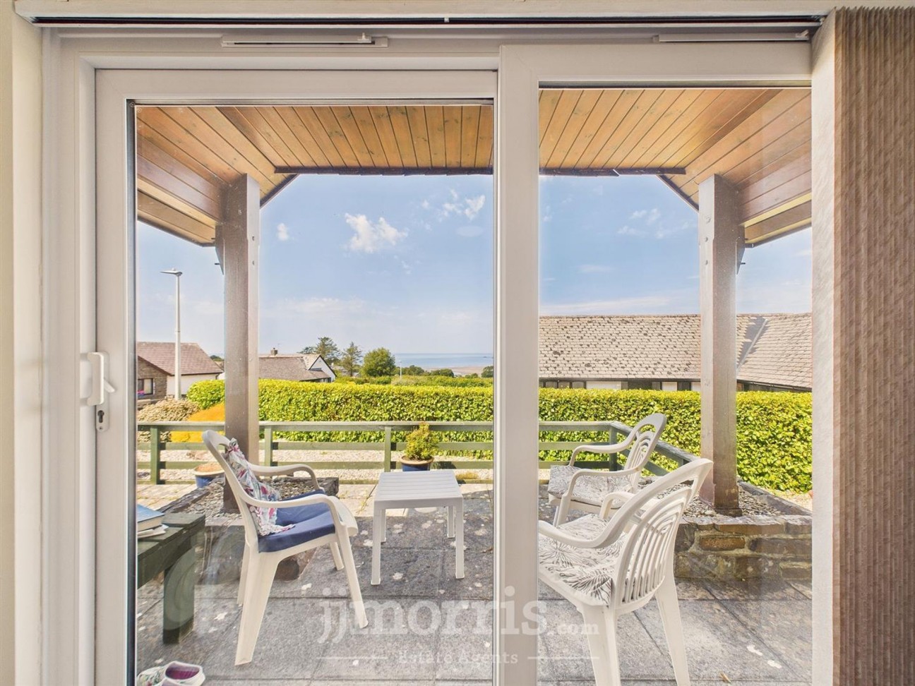 Tir Treharne, Newport, SA42