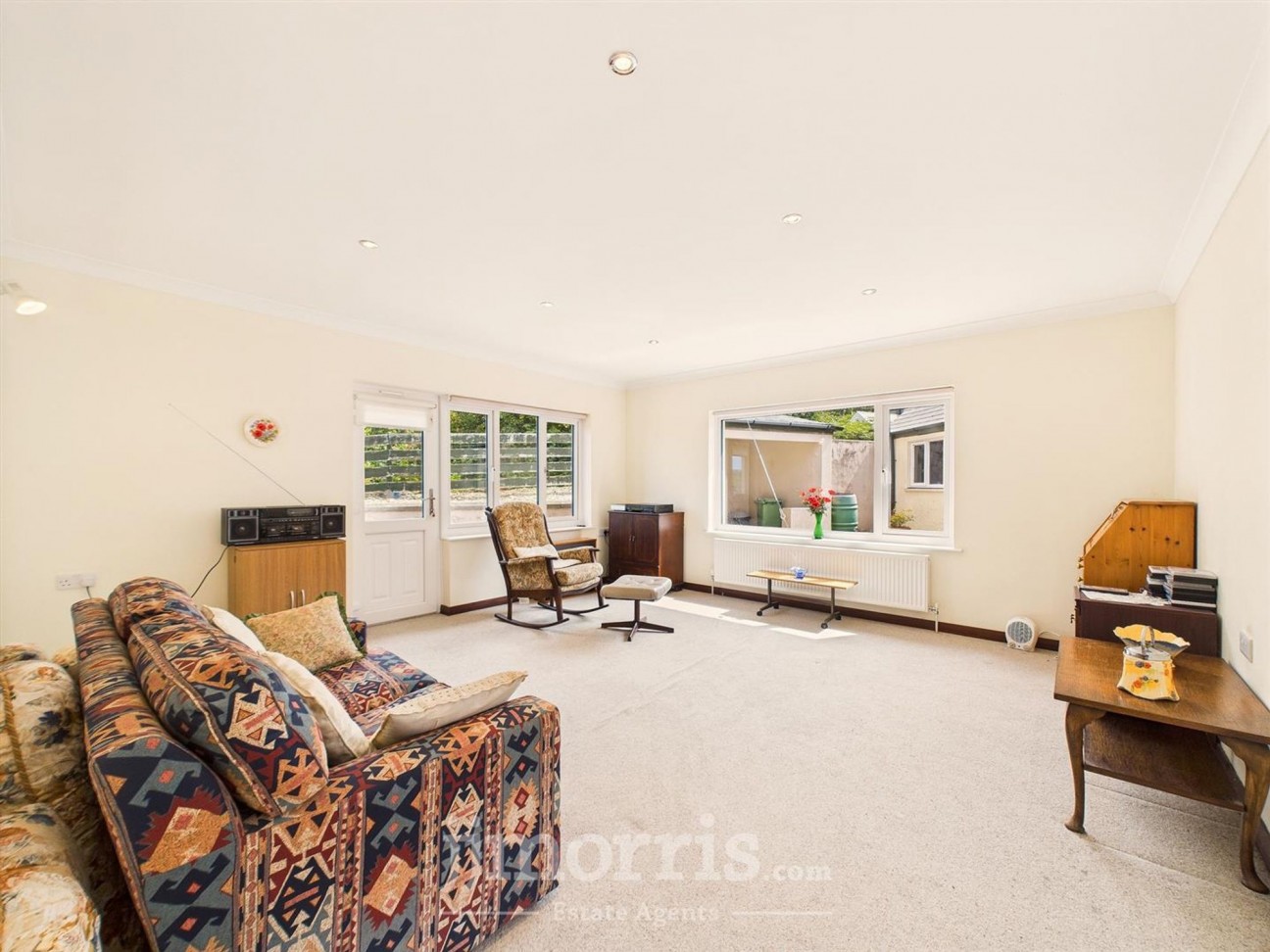 Tir Treharne, Newport, SA42