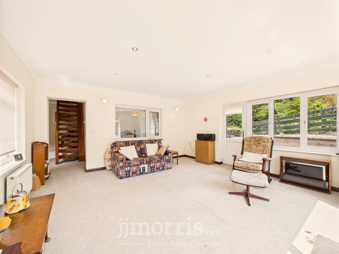 Tir Treharne, Newport, SA42