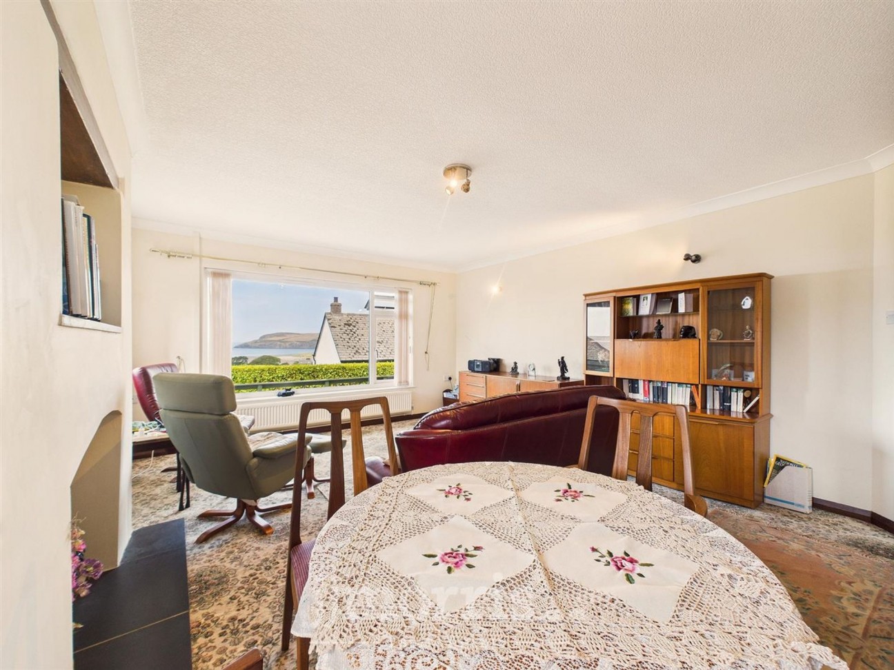 Tir Treharne, Newport, SA42