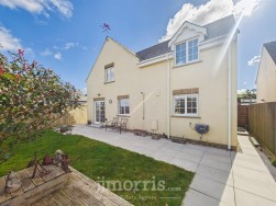 Ashburton Grove, Princes Gate, SA67