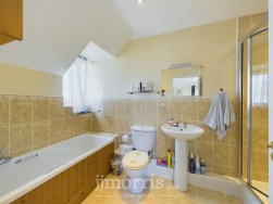 Ashburton Grove, Princes Gate, SA67