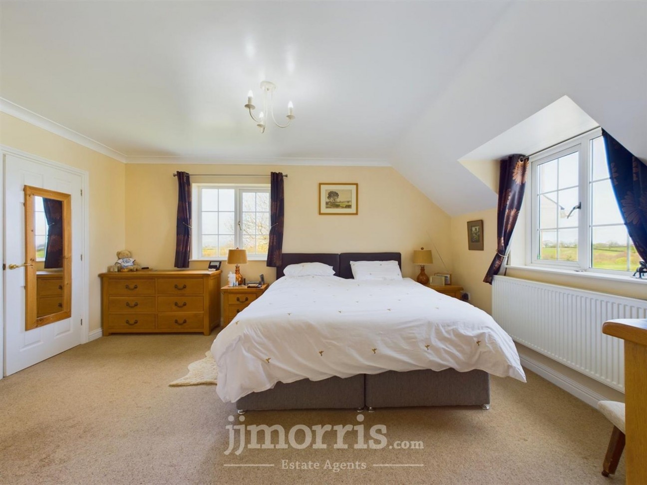 Ashburton Grove, Princes Gate, SA67