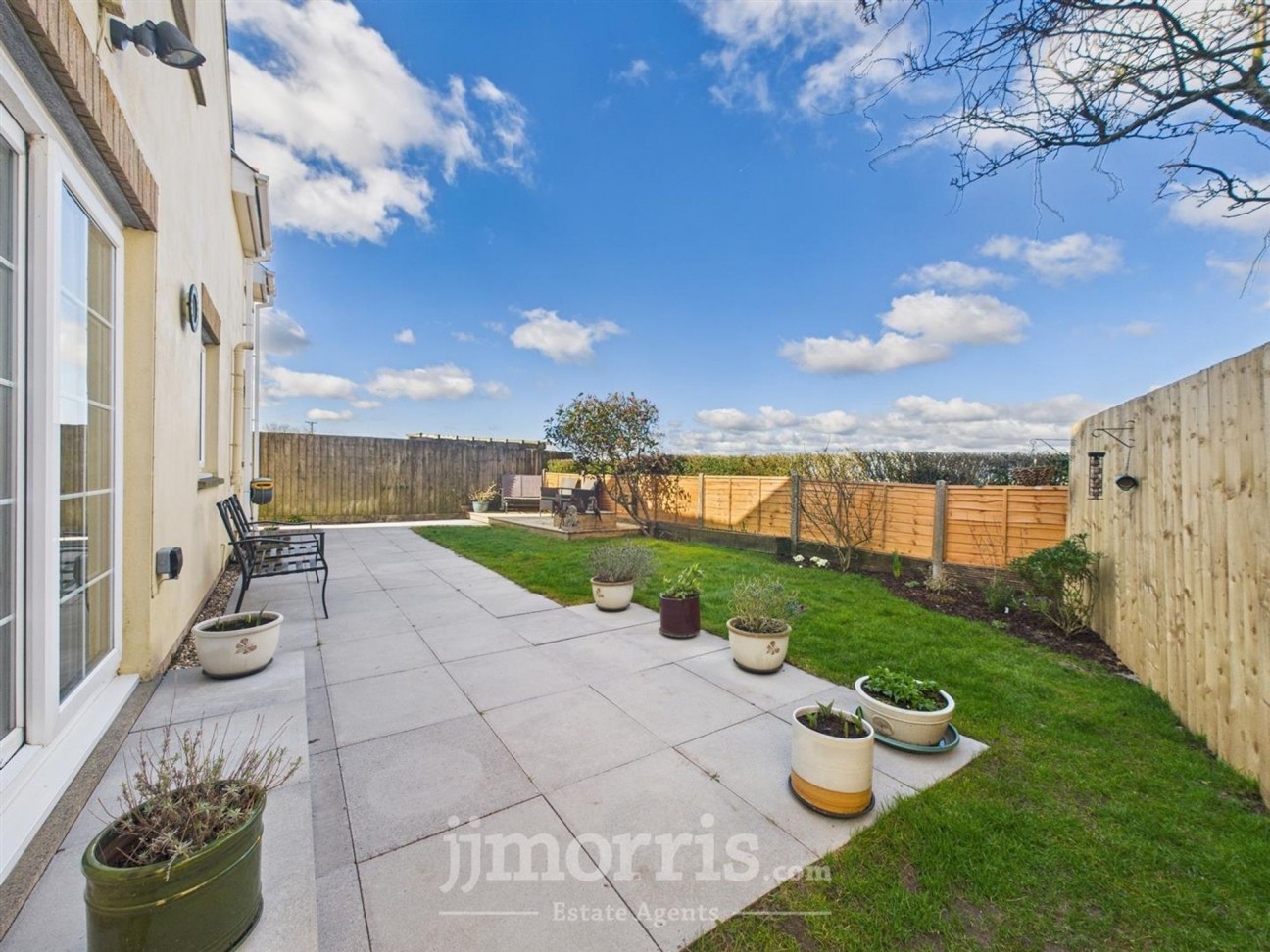 Ashburton Grove, Princes Gate, SA67