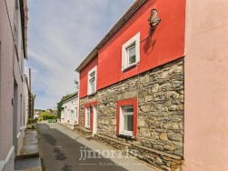 Upper Bridge Street, Newport, SA42