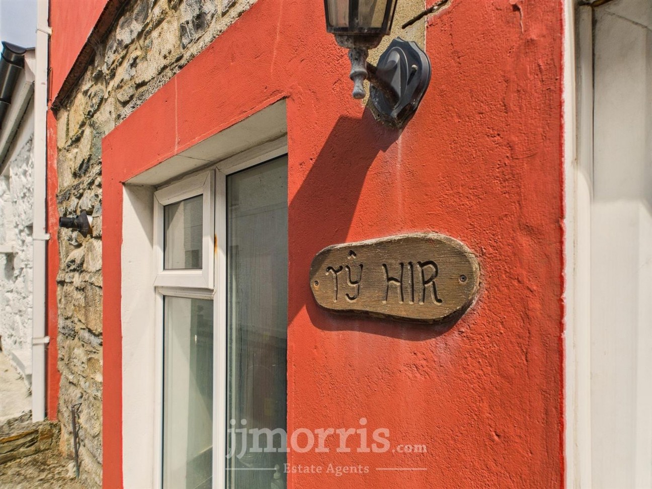 Upper Bridge Street, Newport, SA42