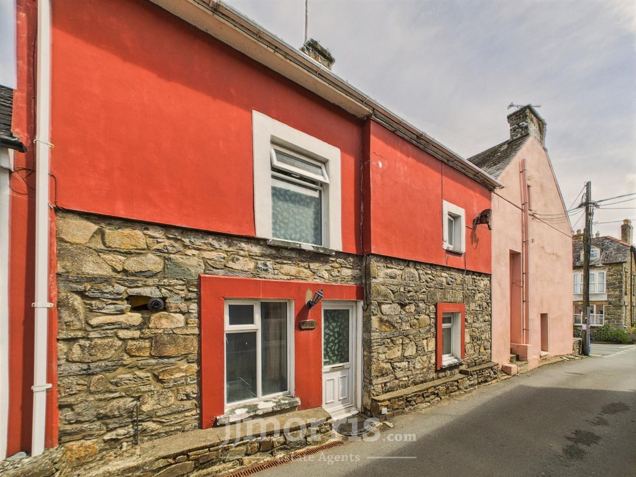 Upper Bridge Street, Newport, SA42