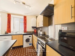 Upper Bridge Street, Newport, SA42