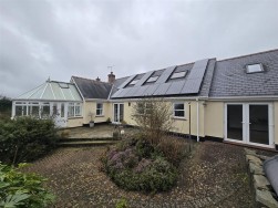 Penffordd, Clynderwen, SA66