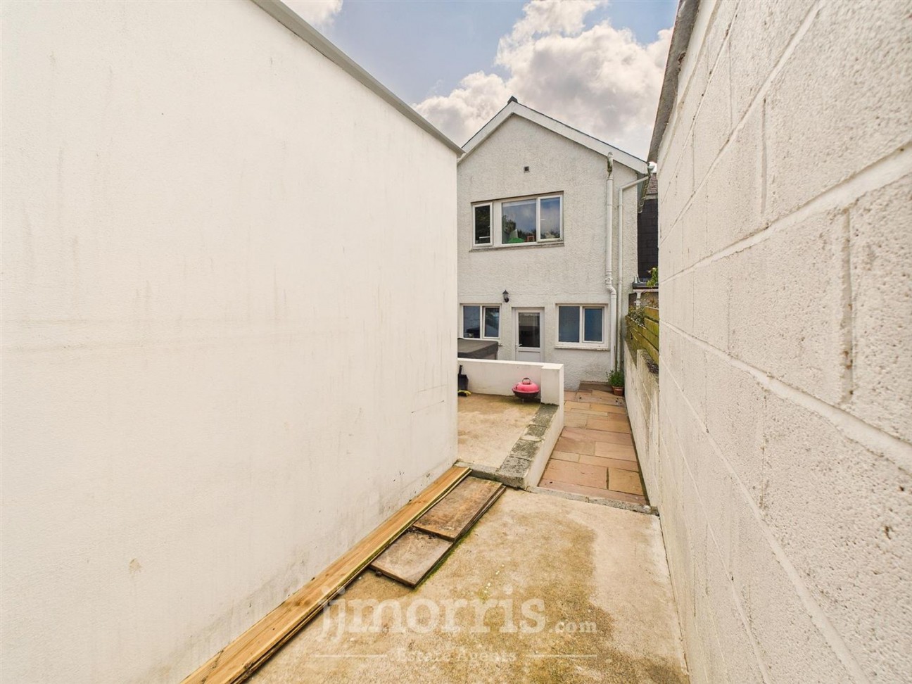 Harbour Village, Goodwick, SA64