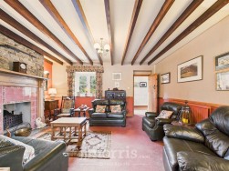 Landshipping, Narberth, SA67