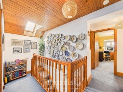 Landshipping, Narberth, SA67