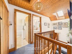 Landshipping, Narberth, SA67