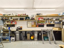 Landshipping, Narberth, SA67