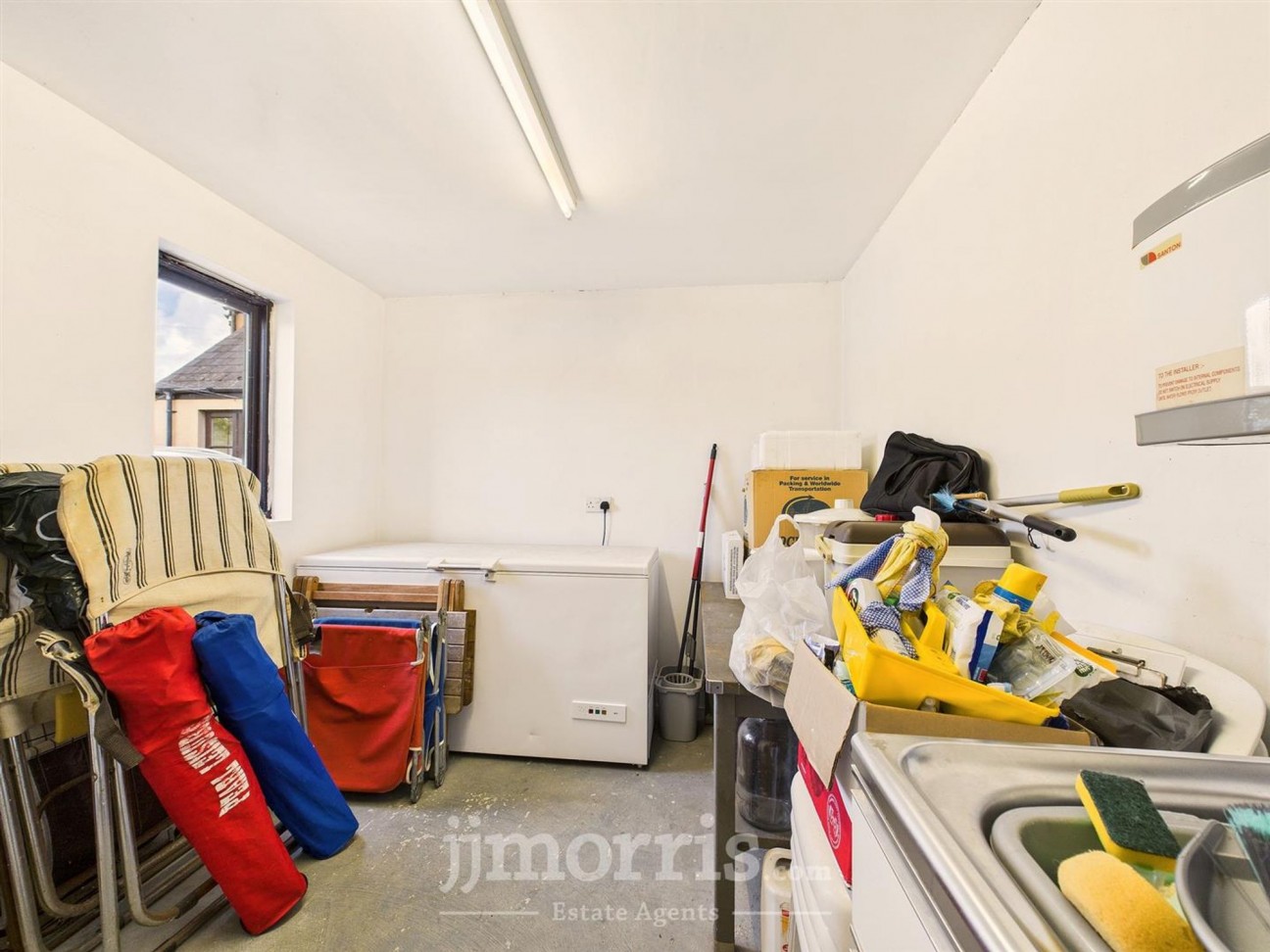 Landshipping, Narberth, SA67