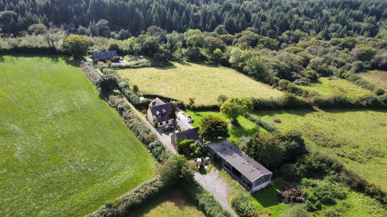 Landshipping, Narberth, SA67