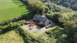 Landshipping, Narberth, SA67