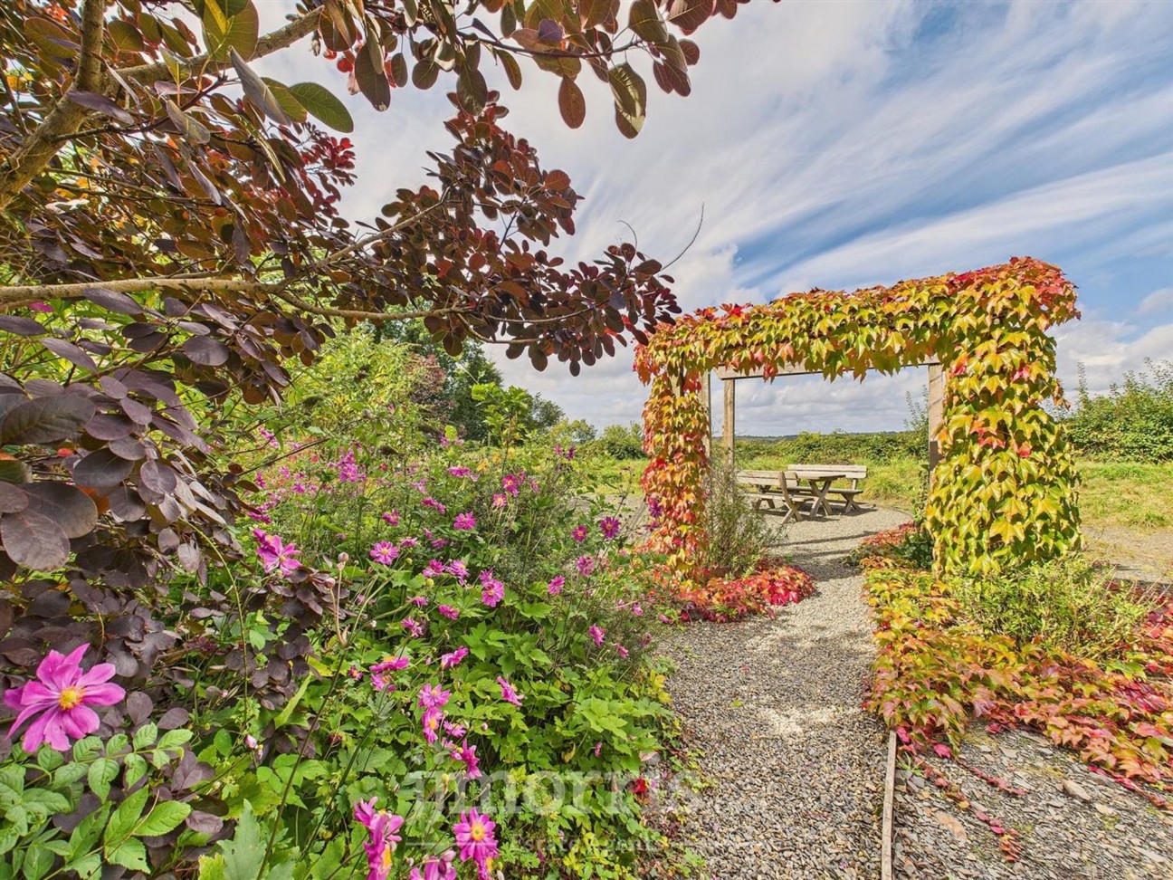 Landshipping, Narberth, SA67