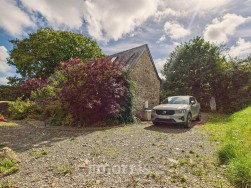 Landshipping, Narberth, SA67