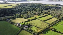 Landshipping, Narberth, SA67