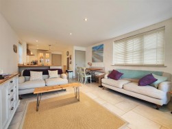 West Street, Newport, SA42