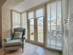 West Street, Newport, SA42