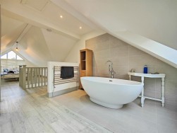 West Street, Newport, SA42