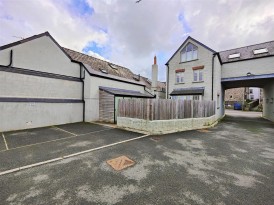 West Street, Newport, SA42