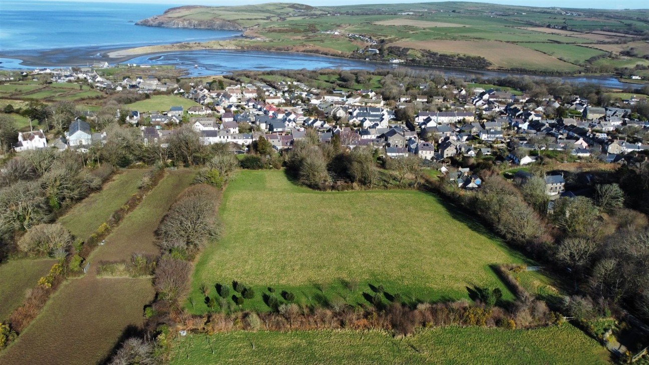 West Street, Newport, SA42