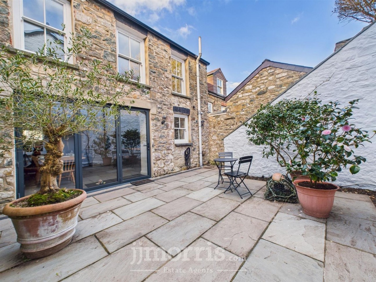 West Street, Newport, SA42