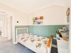 Maesglas, Cardigan, SA43