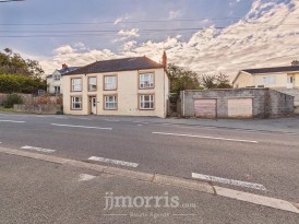 Eglwyswrw, Crymych, SA41