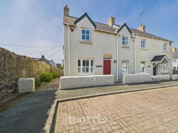 7 Gerddi Windsor, Newport, SA42