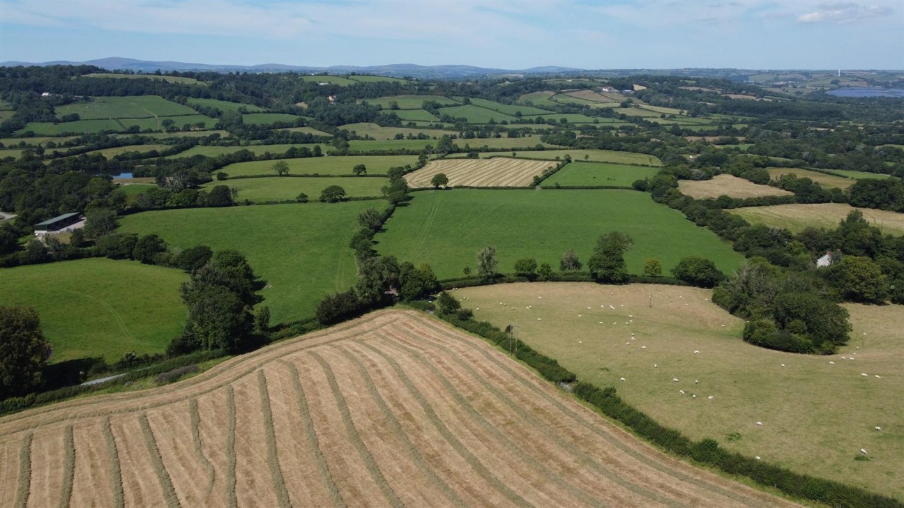 Lampeter Velfrey, Narberth, SA67