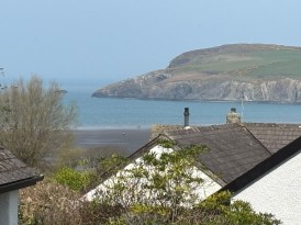 Tir Treharne, Newport, SA42