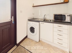 Tir Treharne, Newport, SA42