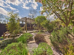 Login, Whitland, SA34