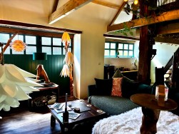 Login, Whitland, SA34