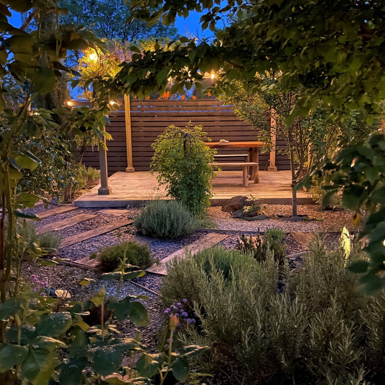 Login, Whitland, SA34