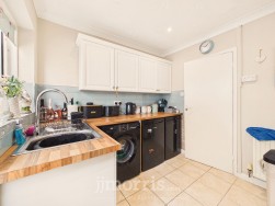 Penparc, Cardigan, SA43