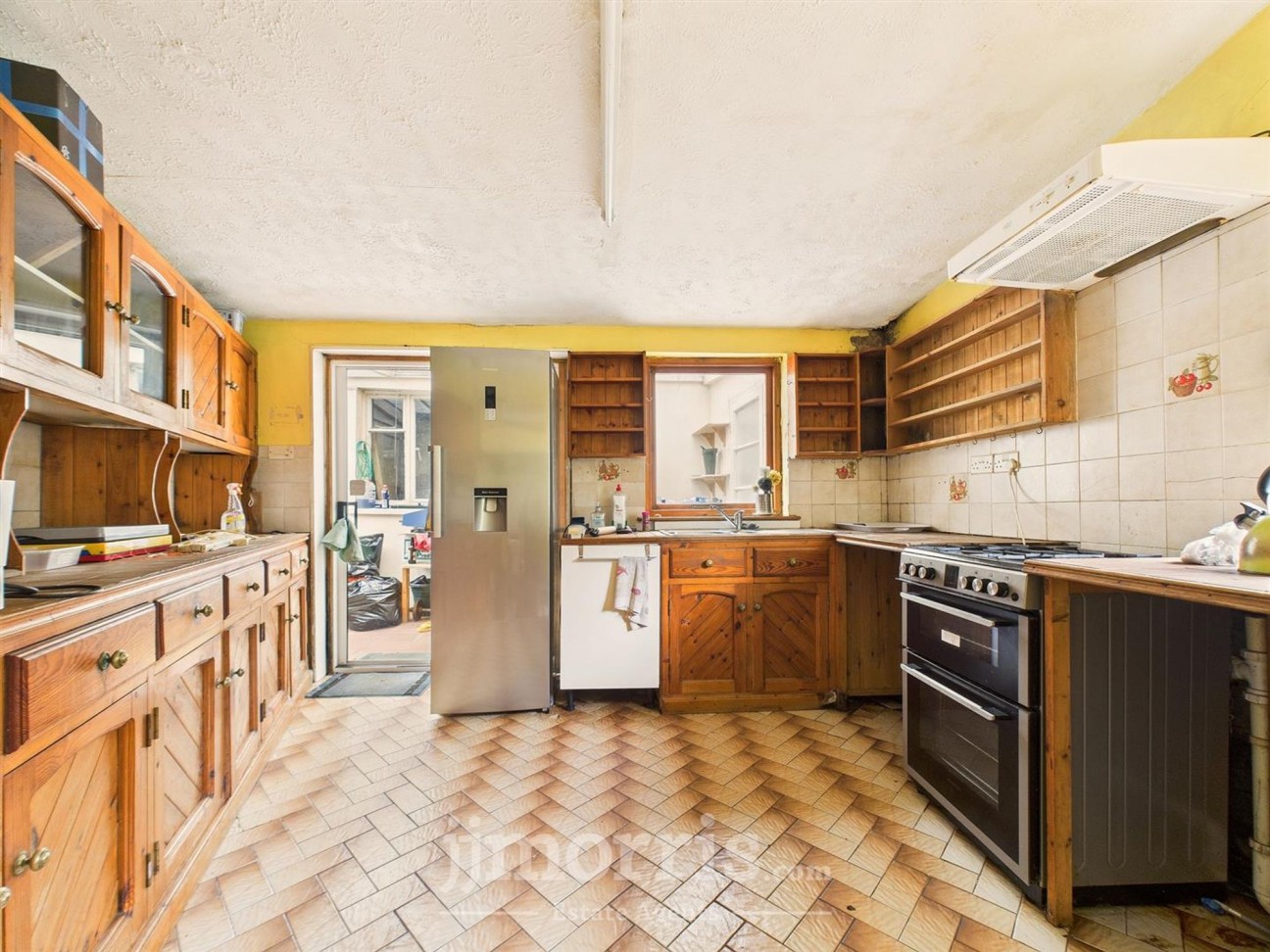 Main Street, Fishguard, SA65