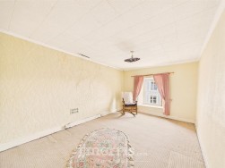 Main Street, Fishguard, SA65