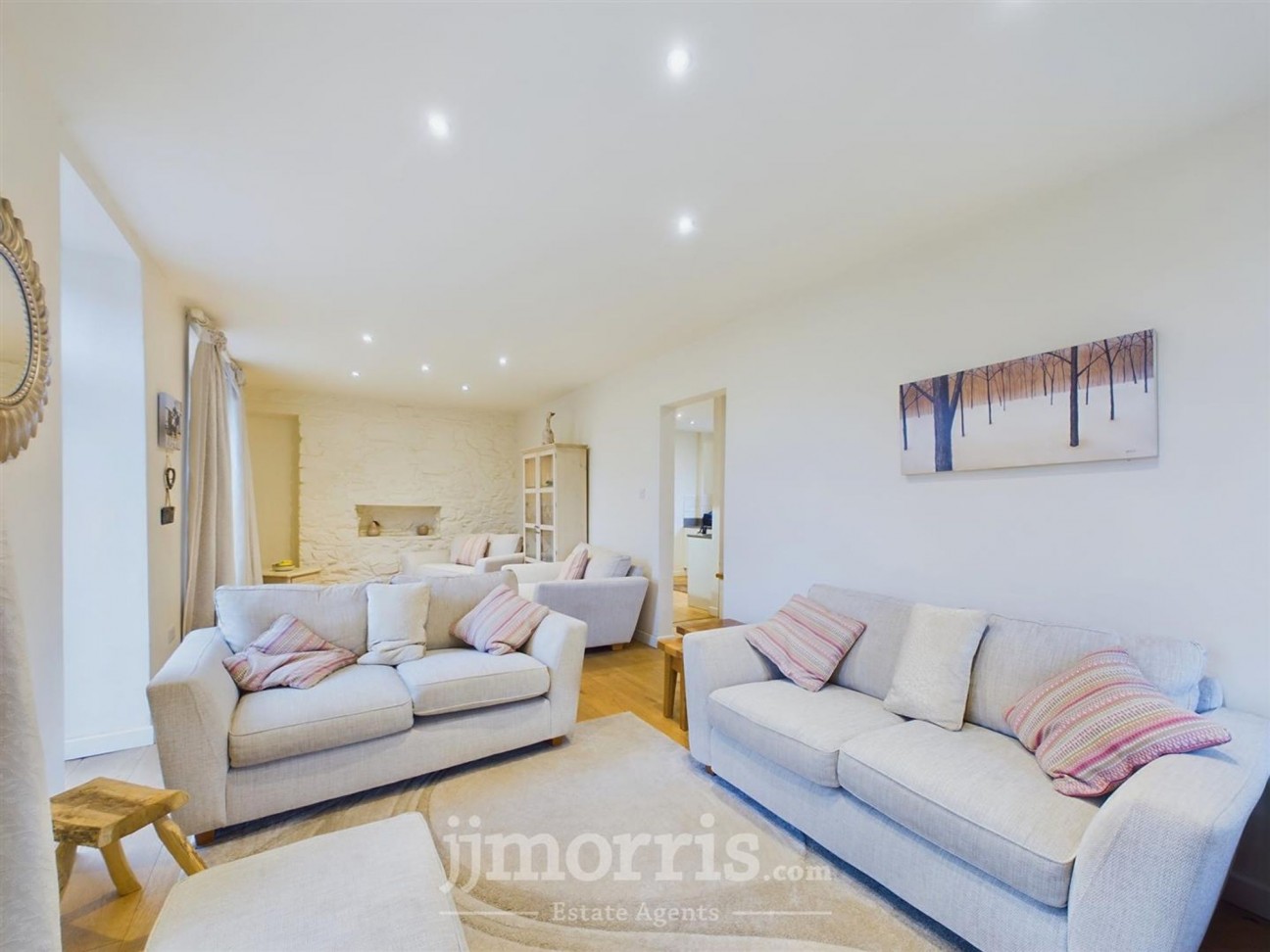 Moylegrove, Cardigan, SA43