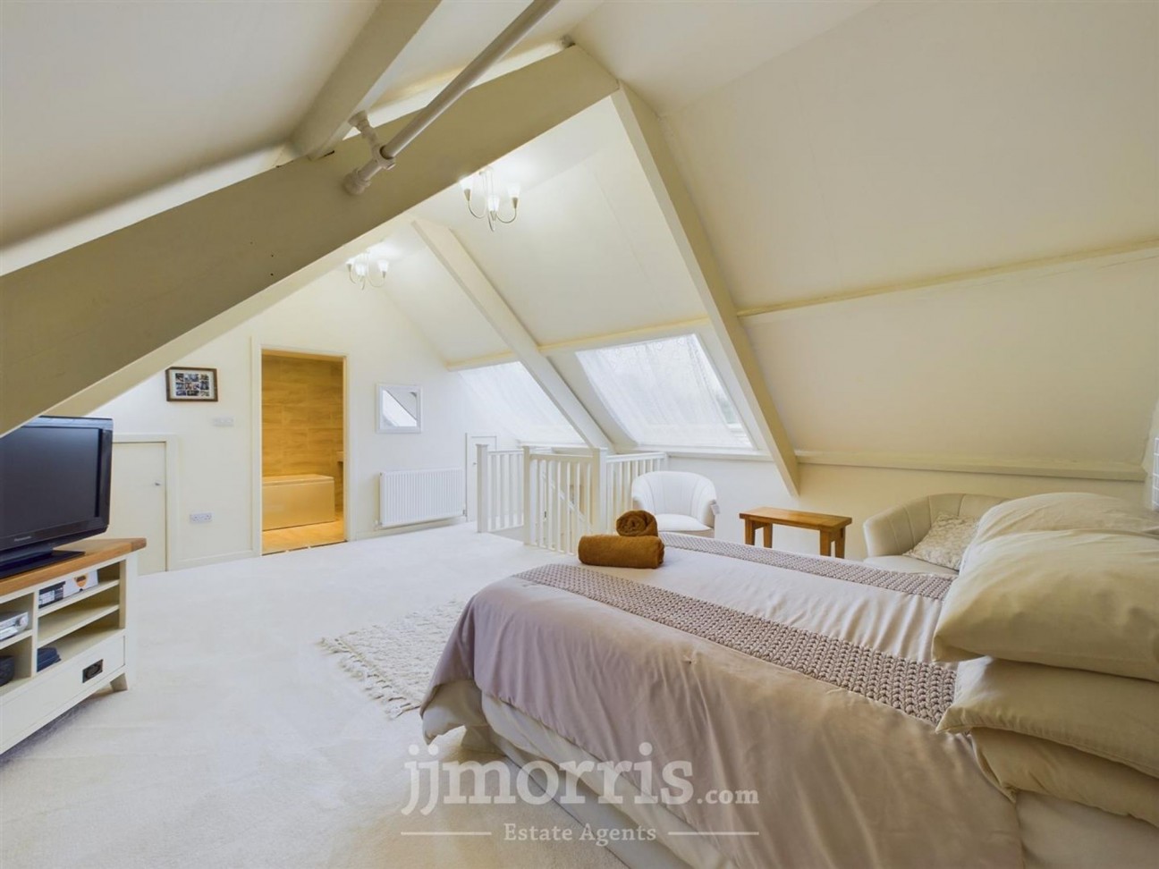 Moylegrove, Cardigan, SA43