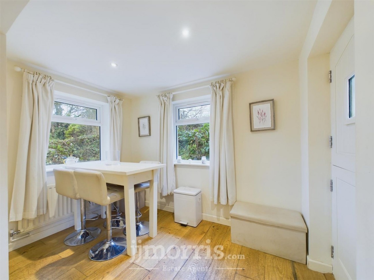 Moylegrove, Cardigan, SA43