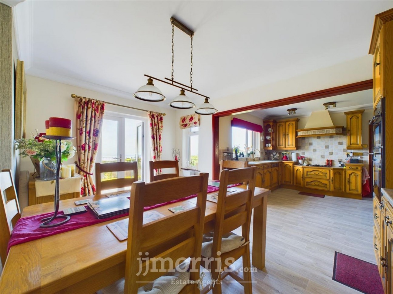 22 Heol Caradog, Fishguard, SA65