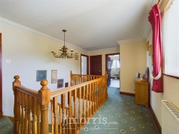 22 Heol Caradog, Fishguard, SA65